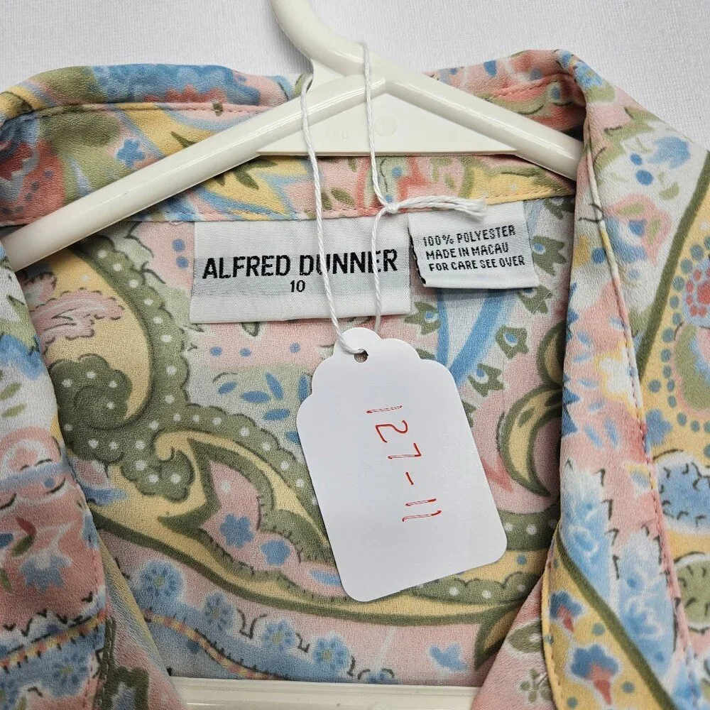 Alfred Dunner Vintage Short Sleeved Blouse - Floral and Paisley Size 10 (127-11) - Picture 9 of 9